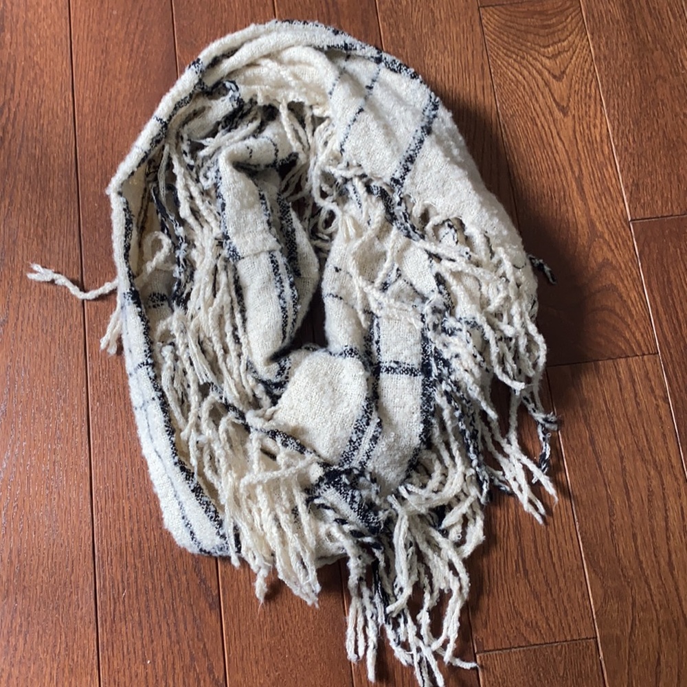 Soft Infinity Scarf - Picture 2 of 2